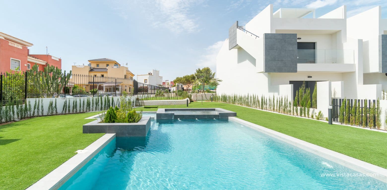 3 sovrum Lägenhet till salu i Los Balcones - 300 000 € (Ref: 9663246)