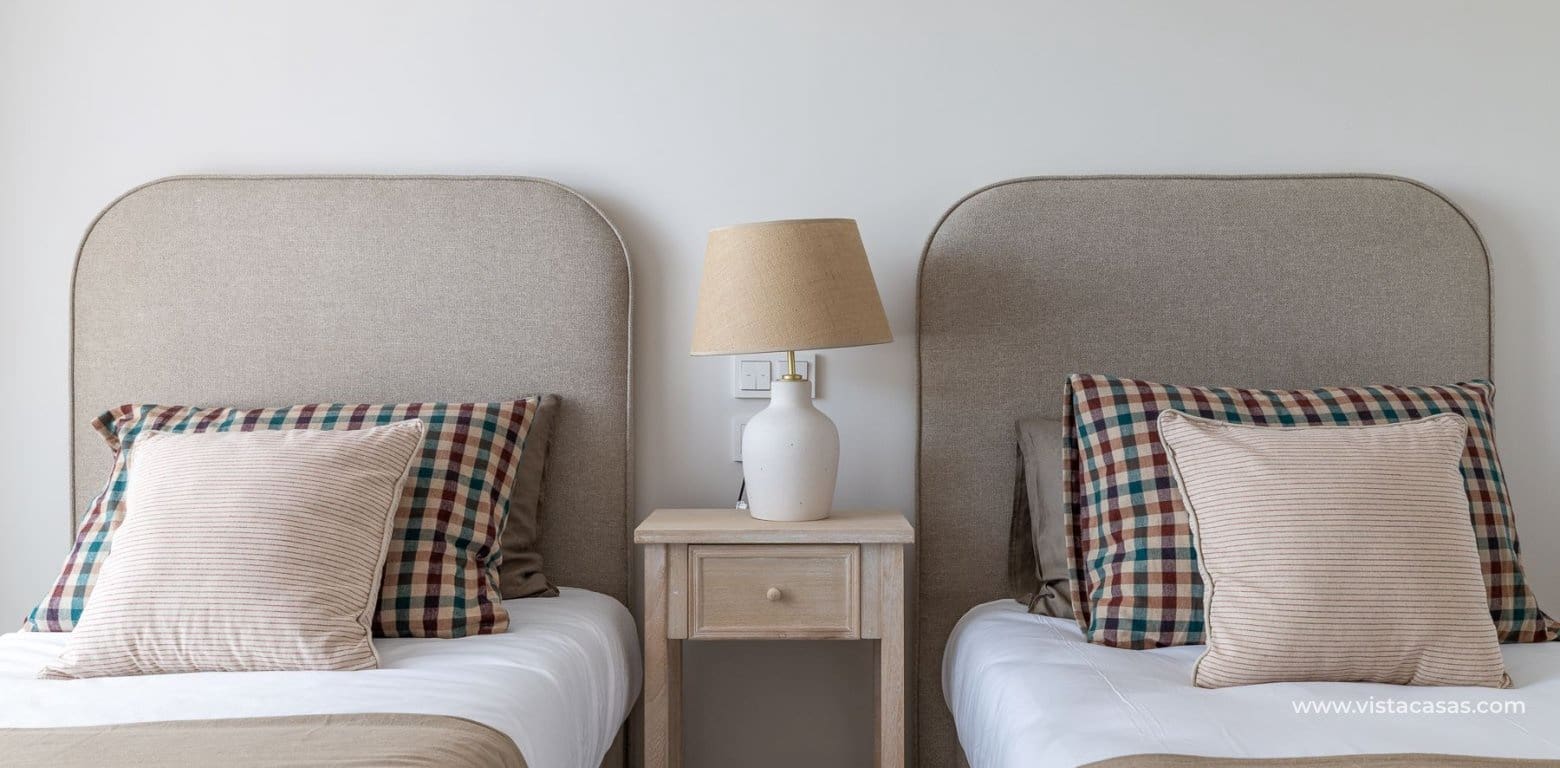 2 bedroom Apartment for sale in Calpe / Calp - € 375,000 (Ref: 9663249)