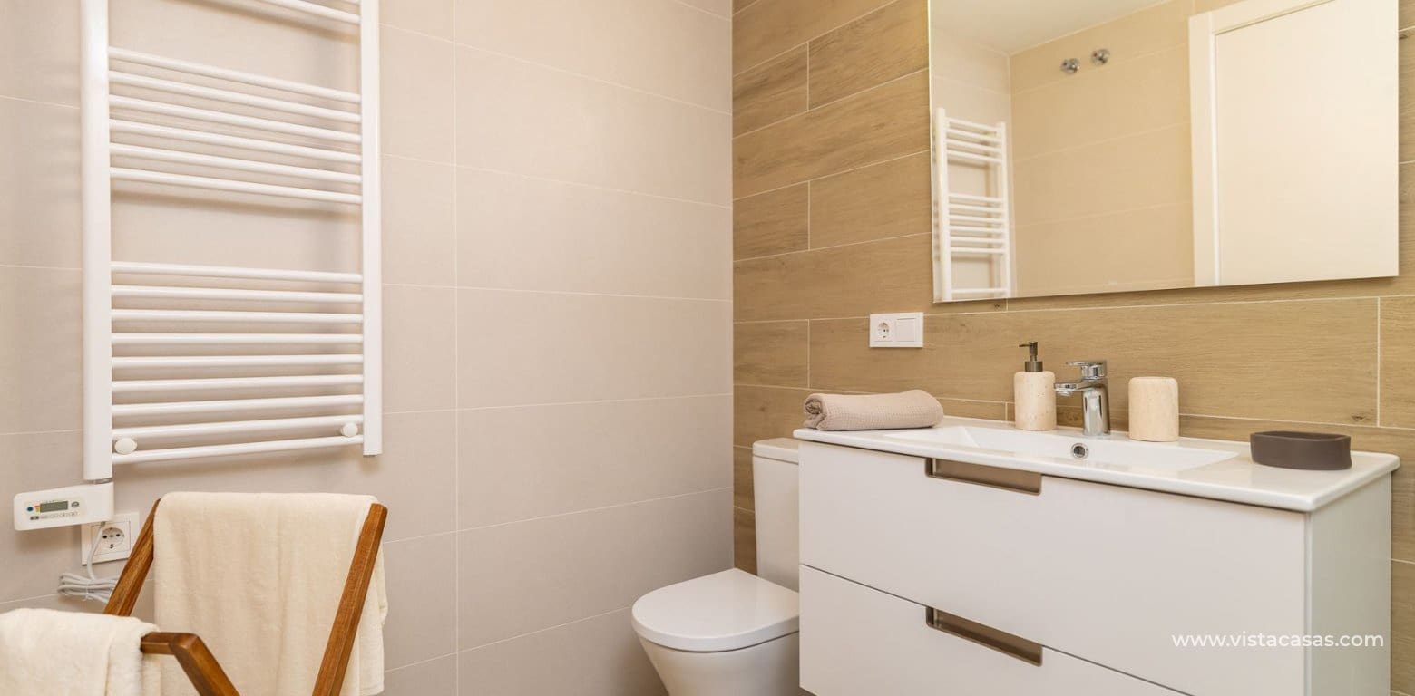 2 bedroom Apartment for sale in Calpe / Calp - € 375,000 (Ref: 9663249)