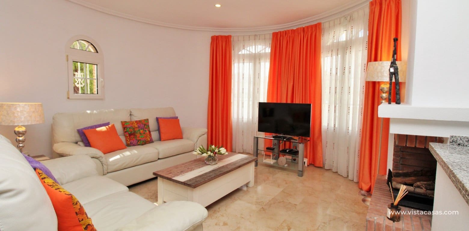 3 camera da letto Villa in vendita in Villamartin con piscina - 369.950 € (Rif: 9663272)