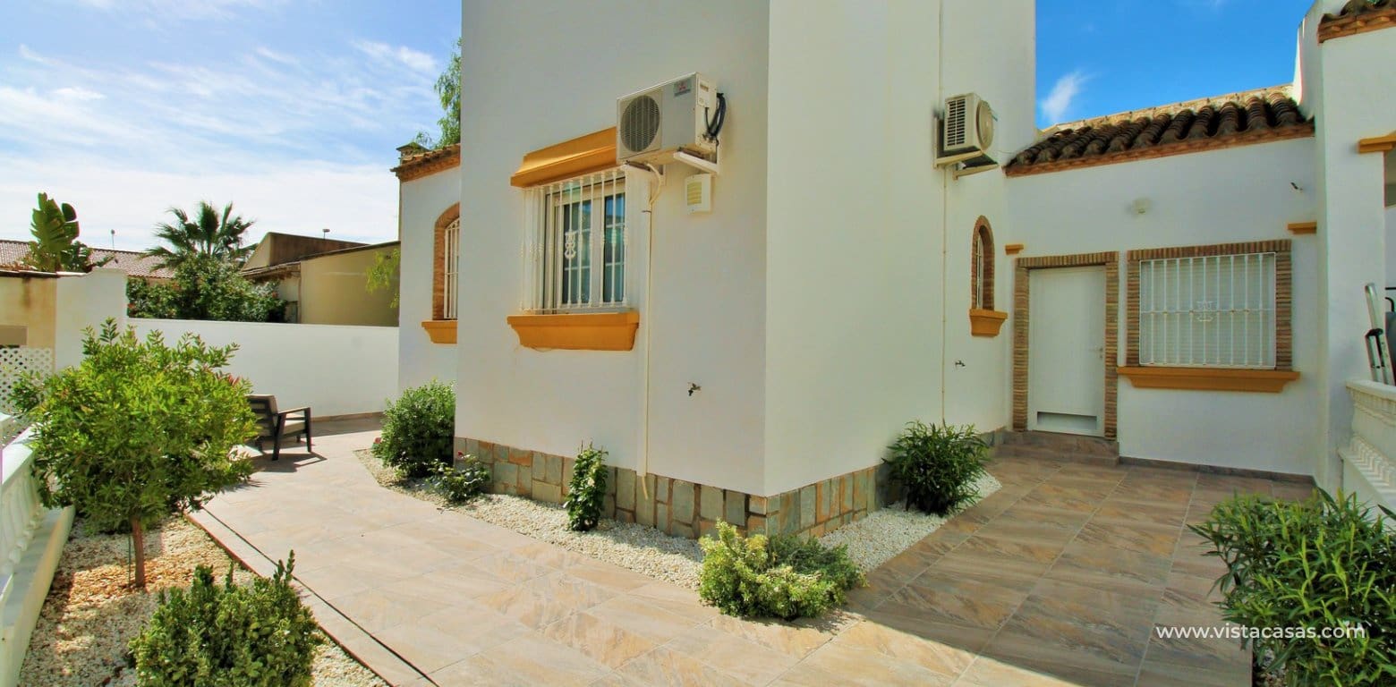 3 camera da letto Villa in vendita in Villamartin con piscina - 369.950 € (Rif: 9663272)