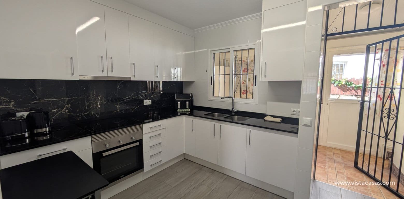 3 sovrum Hus till salu i Playa Flamenca - 285 000 € (Ref: 9664301)