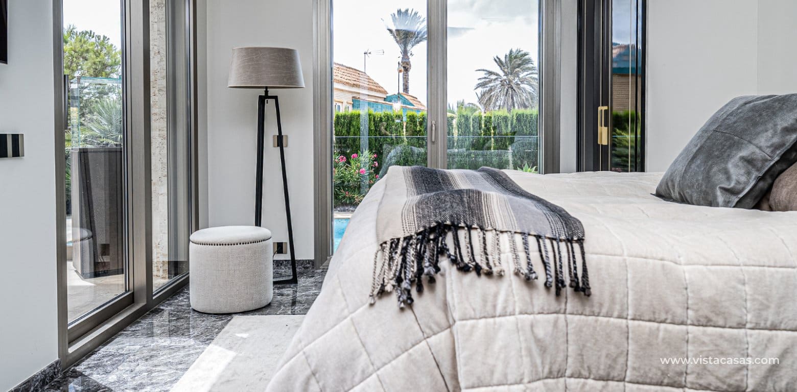 6 bedroom Villa for sale in La Zenia - € 2,950,000 (Ref: 9665162)