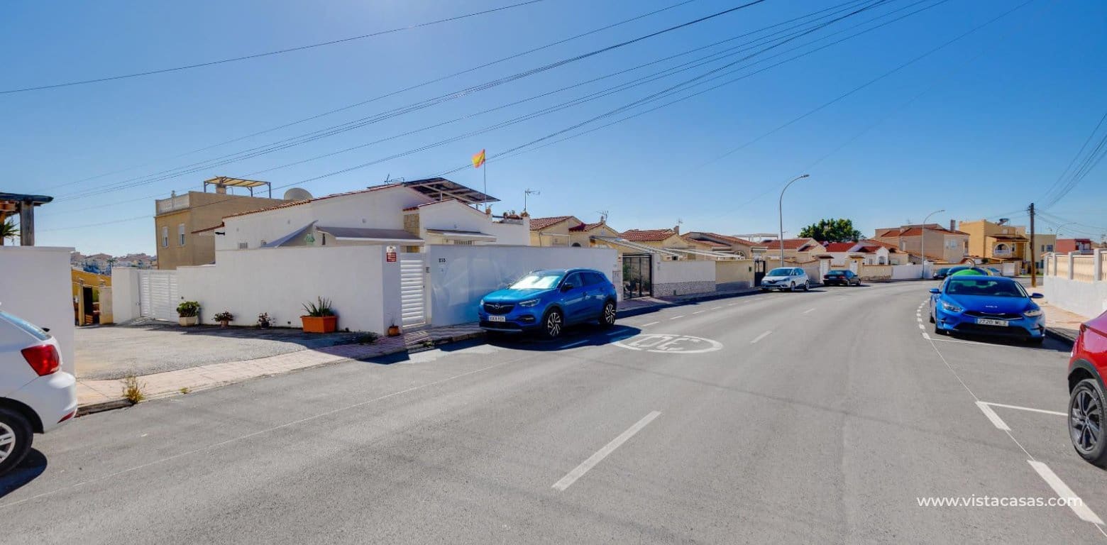 2 bedroom Villa for sale in San Fulgencio - € 239,969 (Ref: 9674747)