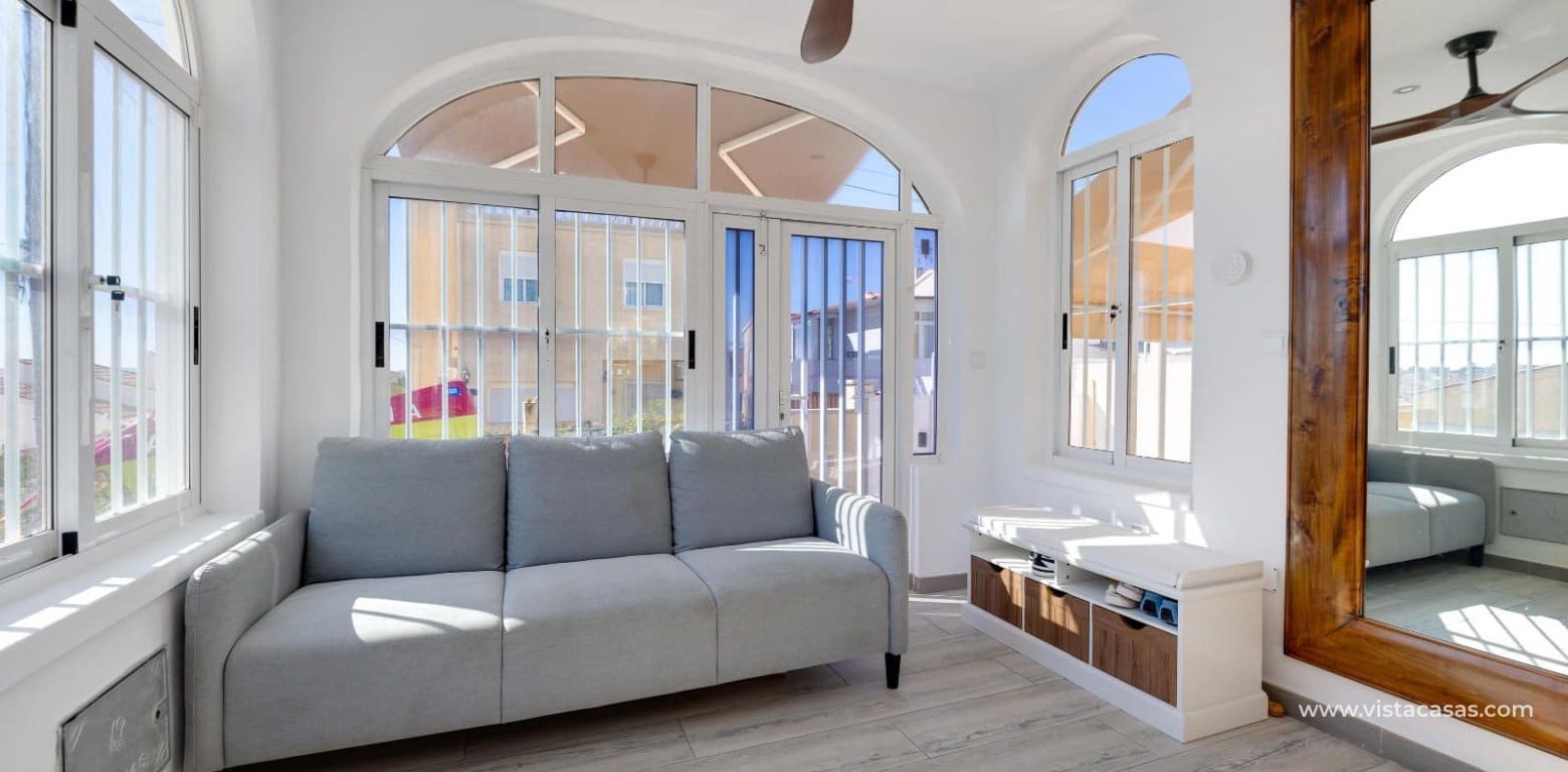 2 bedroom Villa for sale in San Fulgencio - € 239,969 (Ref: 9674747)