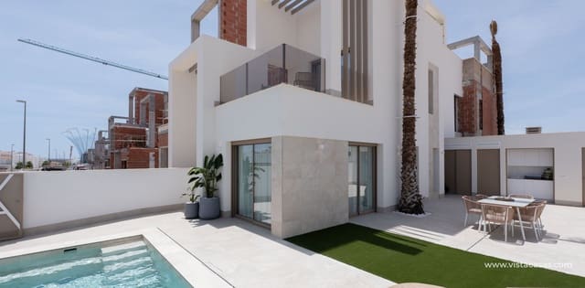 Casa de 3 habitaciones en Las Lomas de Rame - Bahía Bella, Los Alcázares en venta - 439.000 € (Ref: 9674750)