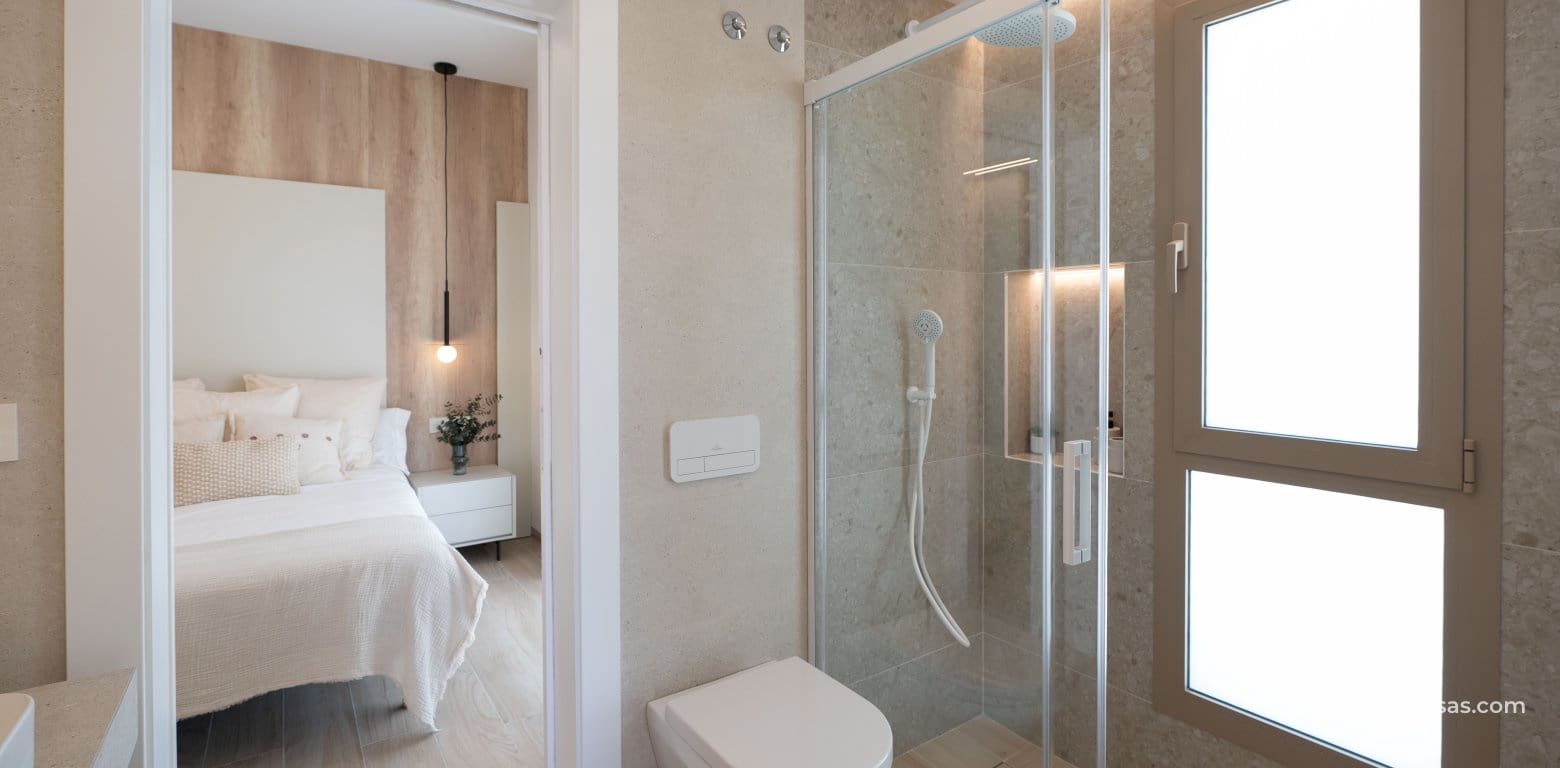 Casa de 3 habitaciones en Los Alcázares en venta - 439.000 € (Ref: 9674750)