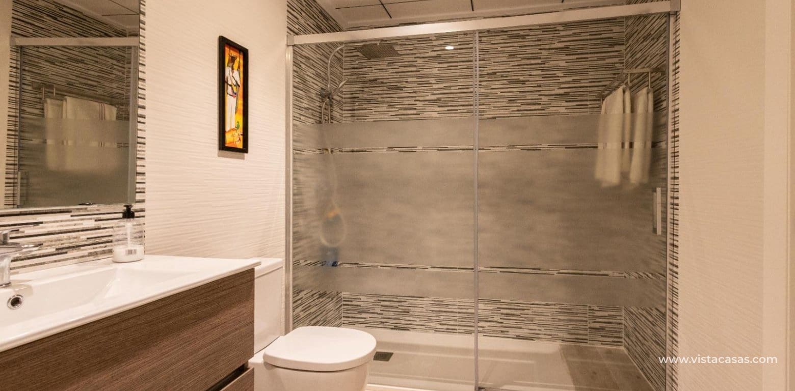 4 Zimmer Villa zu verkaufen in Villamartin - 490.000 € (Ref: 9674751)