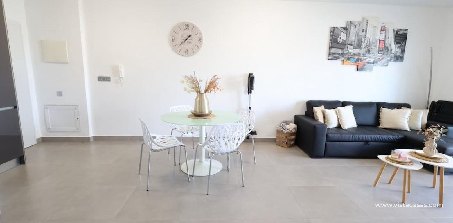 2 bedroom Apartment for sale in Pilar de la Horadada - € 212,000 (Ref: 9677875)