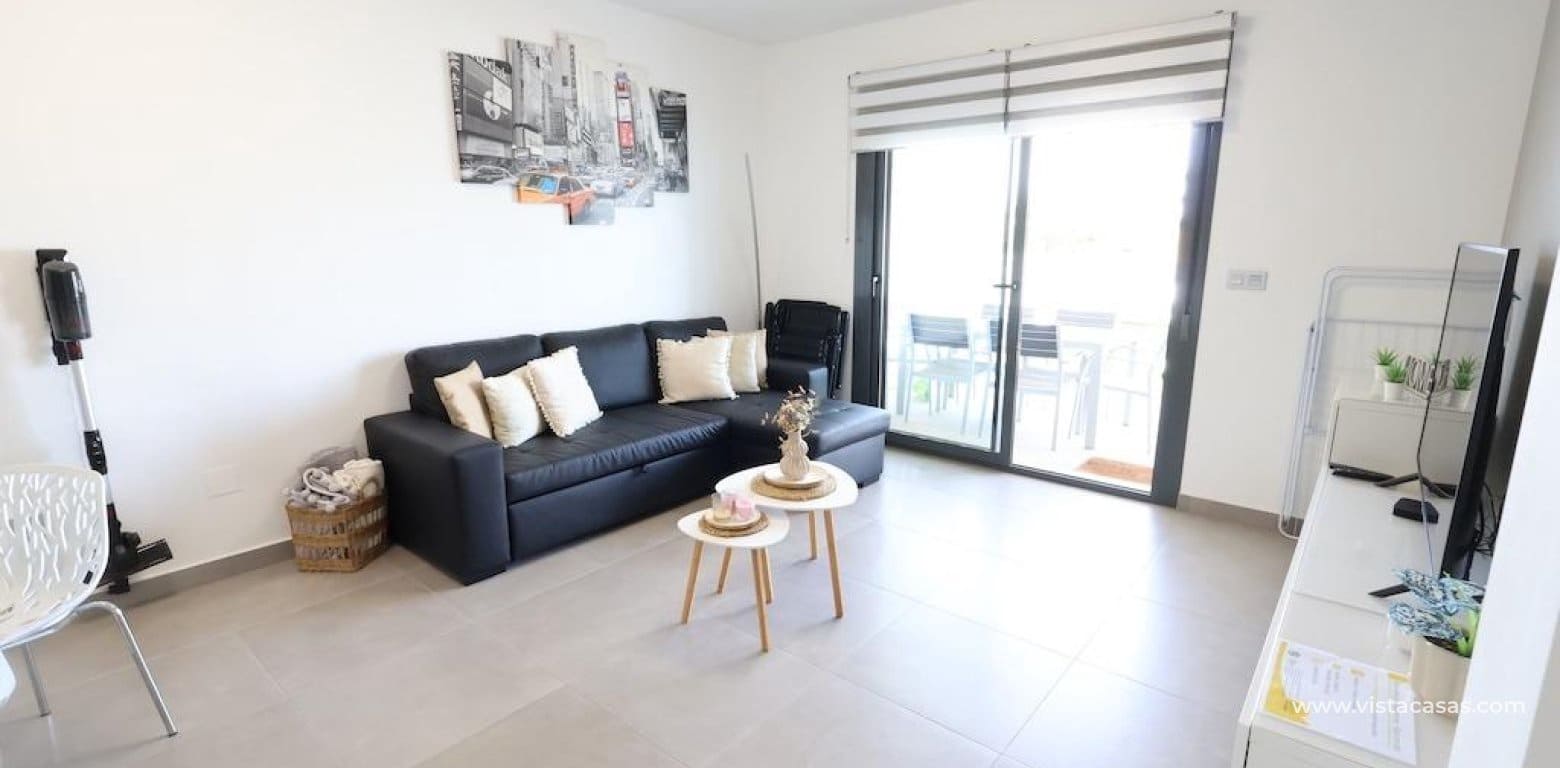 2 bedroom Apartment for sale in Pilar de la Horadada - € 212,000 (Ref: 9677875)
