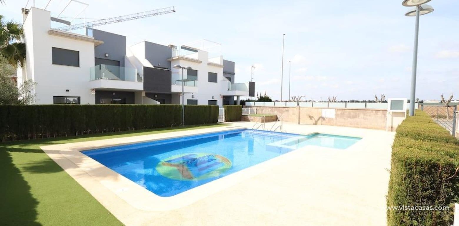2 bedroom Apartment for sale in Pilar de la Horadada - € 212,000 (Ref: 9677875)