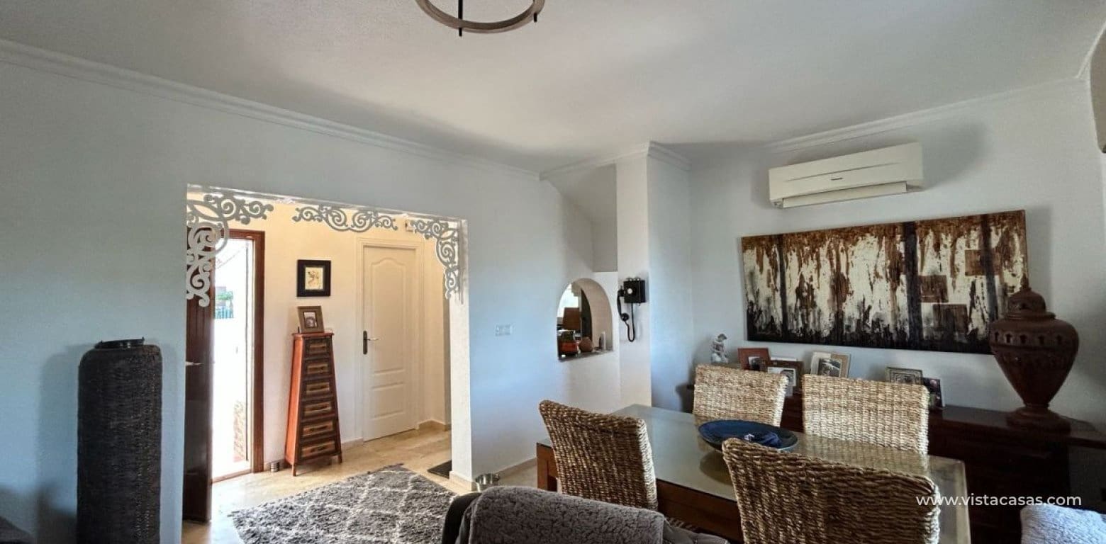 3 chambre Villa/Maison à vendre à Villamartin - 359 000 € (Ref: 9677879)