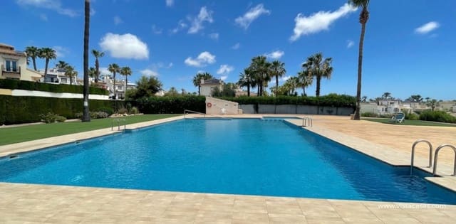 3 chambre Villa/Maison à vendre à Villamartin, Orihuela - 359 000 € (Ref: 9677879)