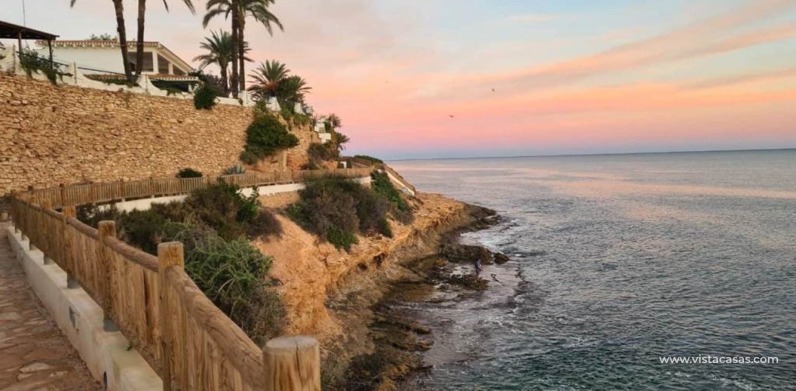 2 slaapkamer Appartement te koop in Villamartin - € 148.000 (Ref: 9677880)