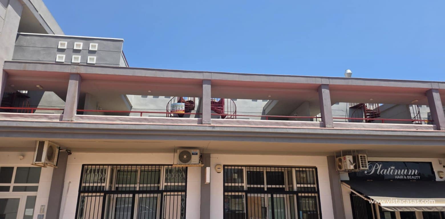 Apartamento de 2 habitaciones en Villamartin en venta - 139.900 € (Ref: 9677880)