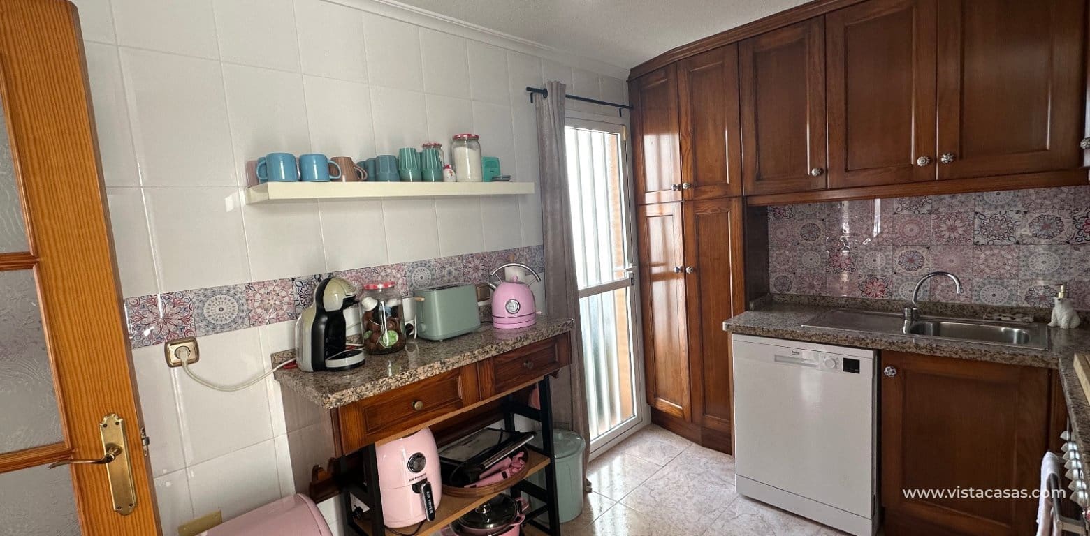 3 makuuhuone Huvila myytävänä paikassa El Raso - 220 000 € (Ref: 9677882)