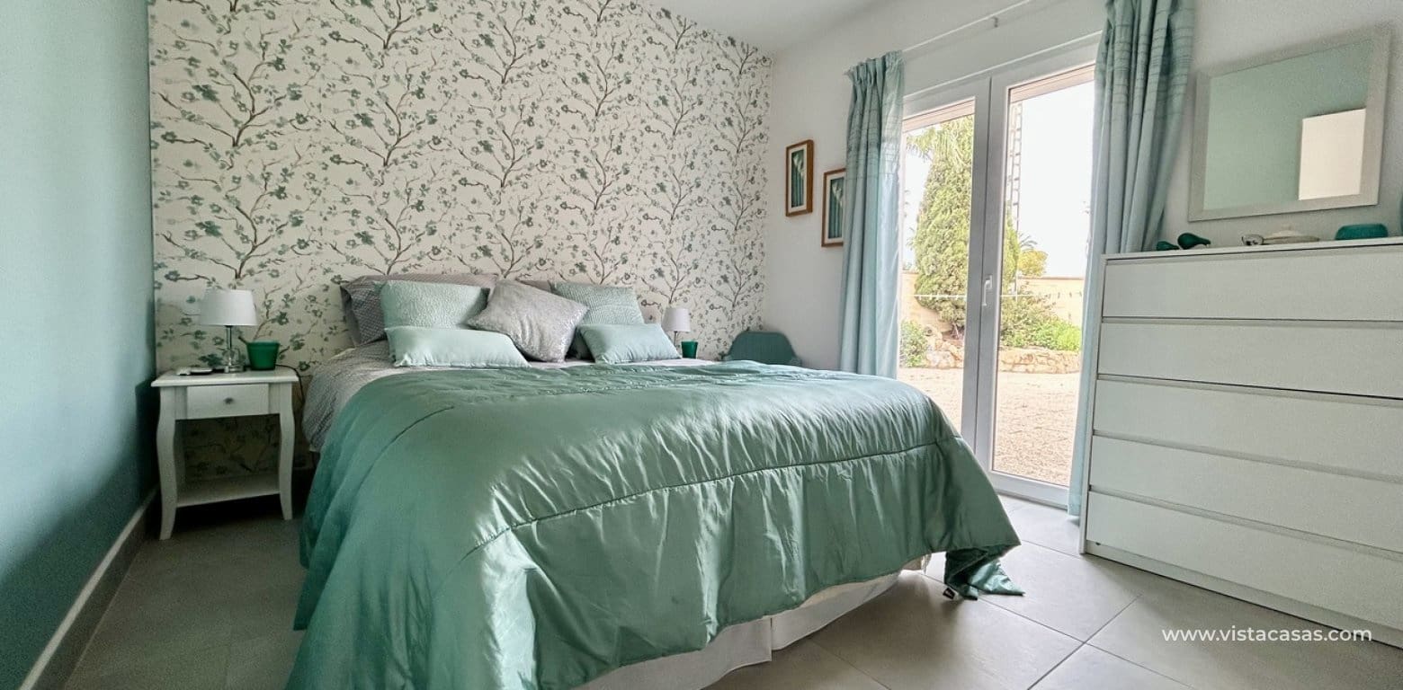 6 slaapkamer Villa te koop in Cabo Roig - € 799.000 (Ref: 9680607)