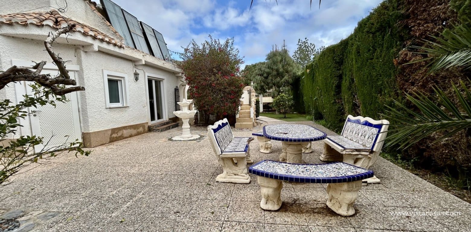 6 slaapkamer Villa te koop in Cabo Roig - € 799.000 (Ref: 9680607)