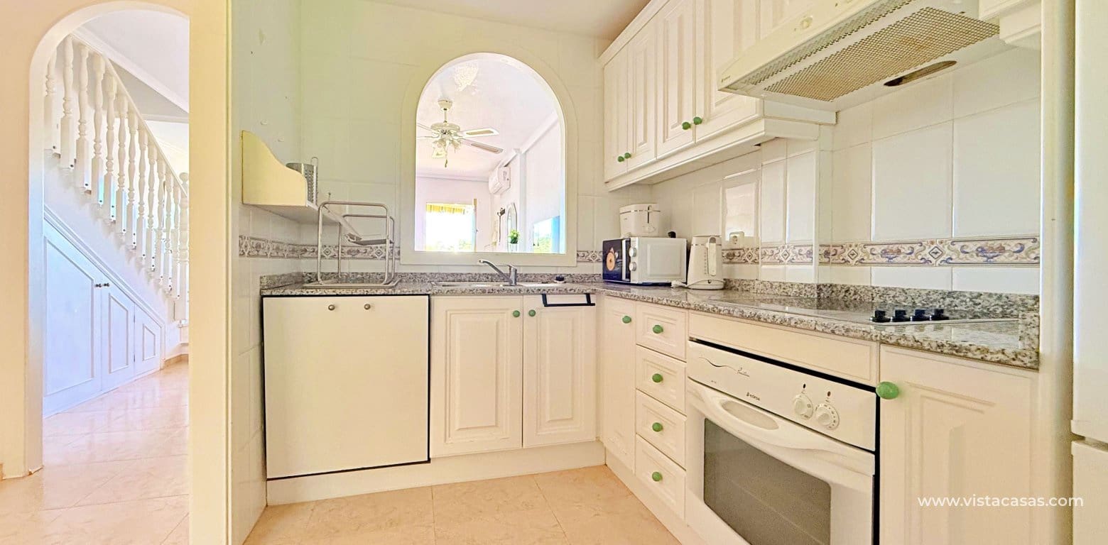 2 slaapkamer Huis te koop in Villamartin - € 215.000 (Ref: 9680609)