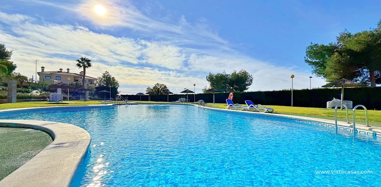 2 slaapkamer Huis te koop in Villamartin - € 215.000 (Ref: 9680609)