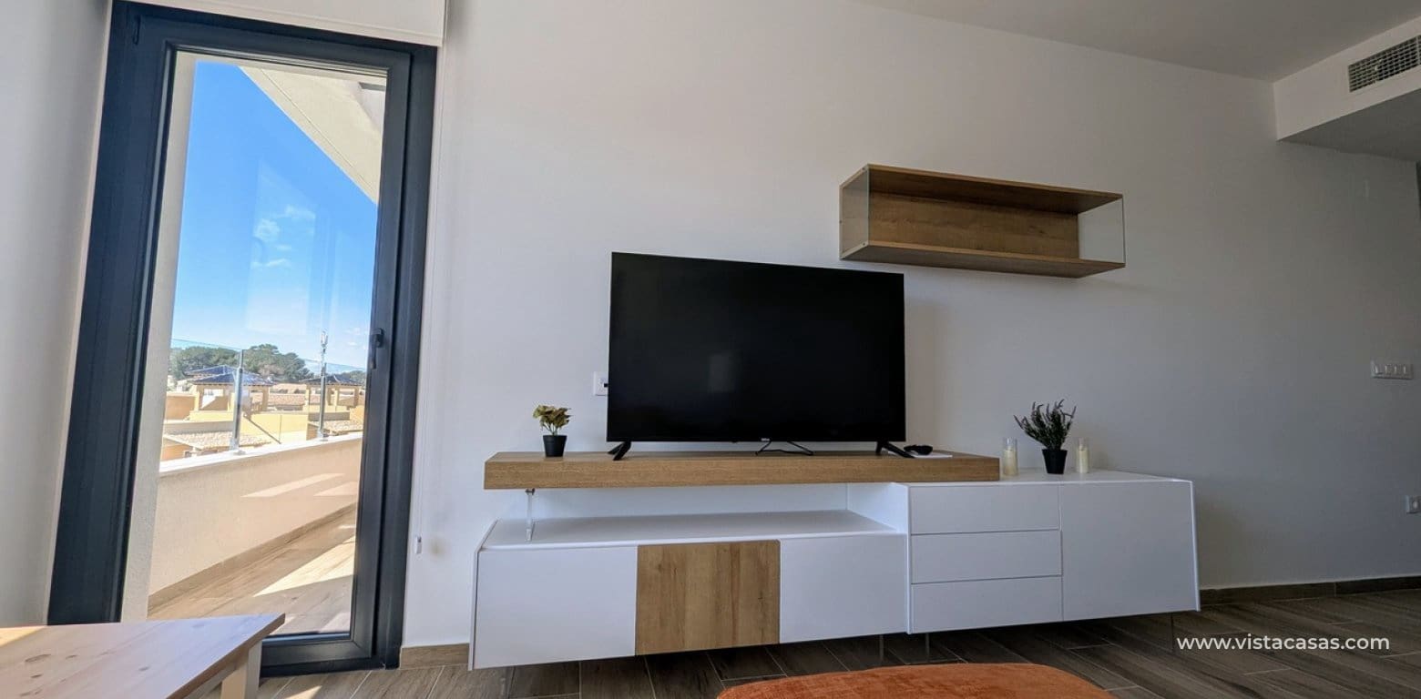 2 bedroom Apartment for sale in Villamartin - € 310,000 (Ref: 9684037)