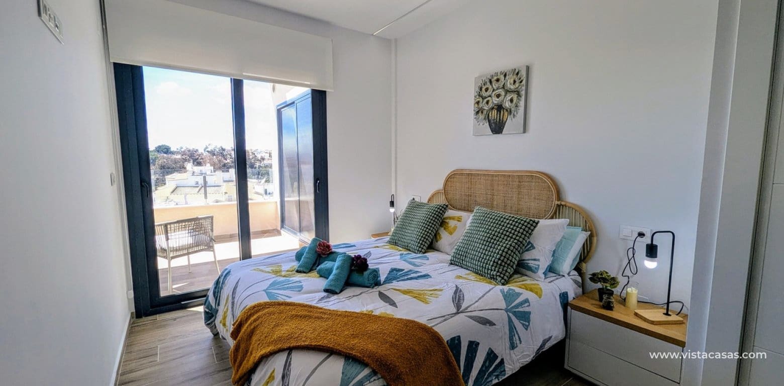 2 bedroom Apartment for sale in Villamartin - € 310,000 (Ref: 9684037)