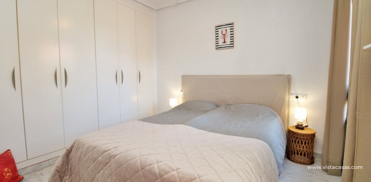 Chalet de 3 habitaciones en San Miguel de Salinas en venta con piscina - 310.000 € (Ref: 9685587)