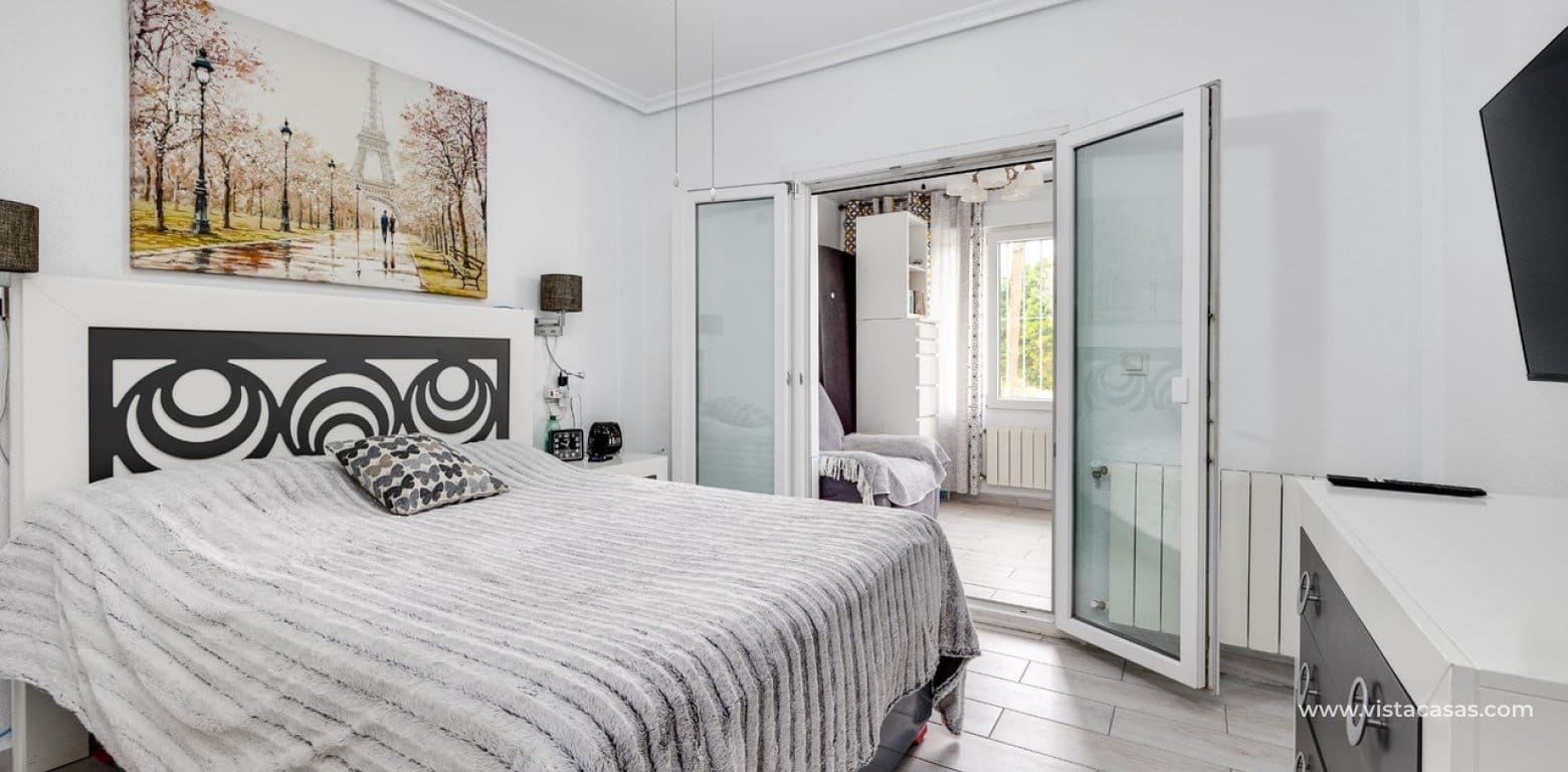 3 bedroom Townhouse for sale in Torrevieja - € 249,900 (Ref: 9687347)