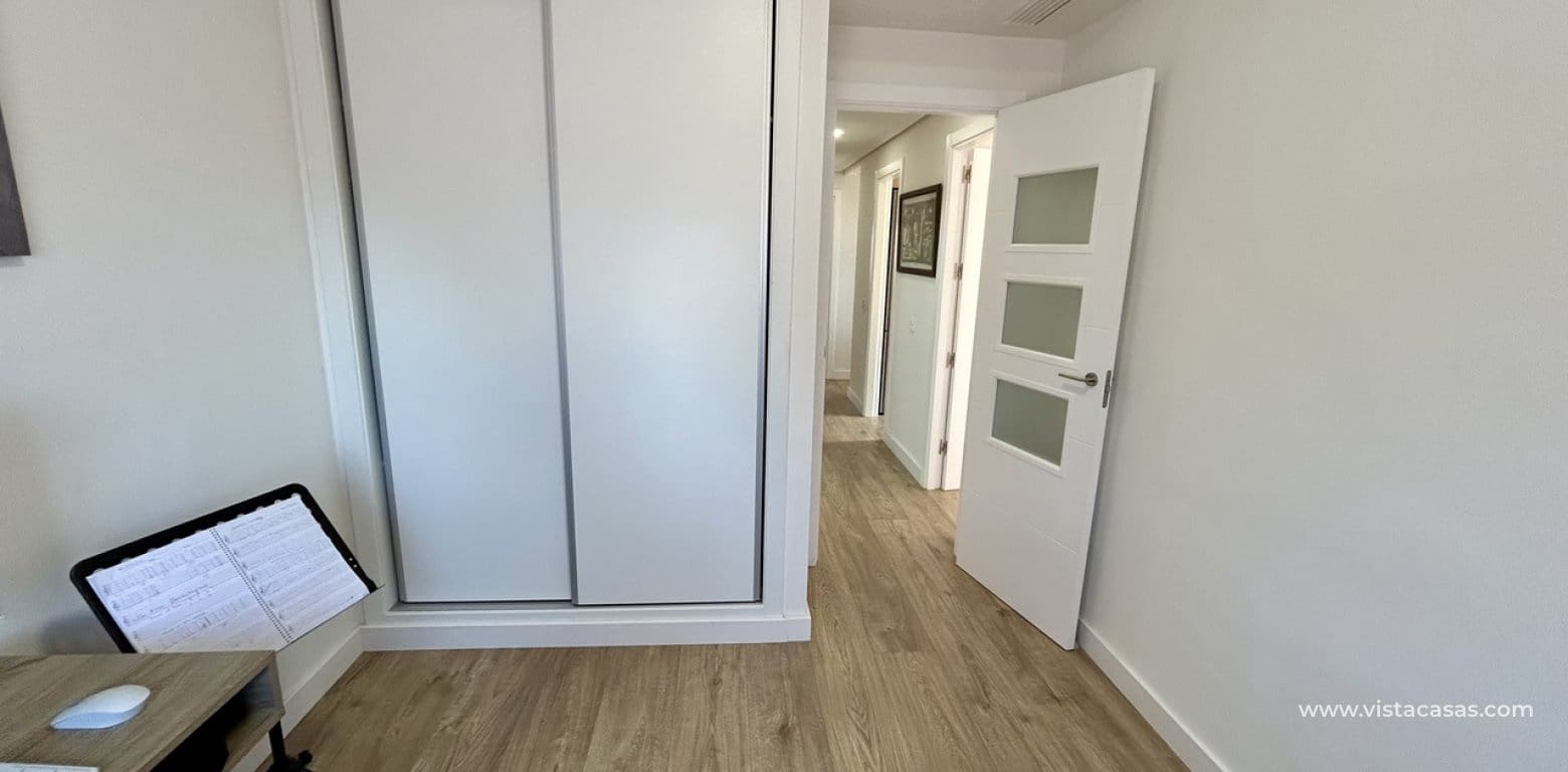 3 soverom Leilighet til salgs i Los Alcazares - € 275 000 (Ref: 9687348)