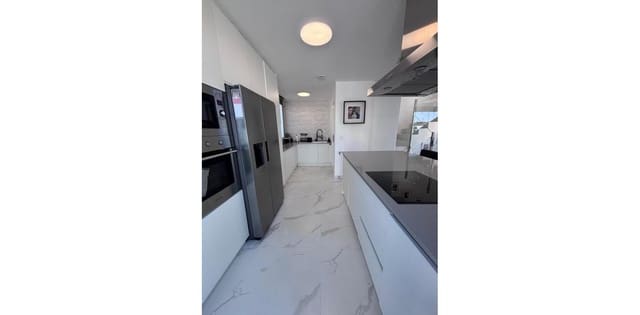 5 makuuhuone Huvila myytävänä paikassa Villamartin, Orihuela - 595 000 € (Ref: 9687356)