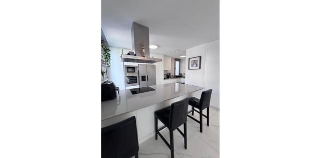 5 makuuhuone Huvila myytävänä paikassa Villamartin, Orihuela - 595 000 € (Ref: 9687356)