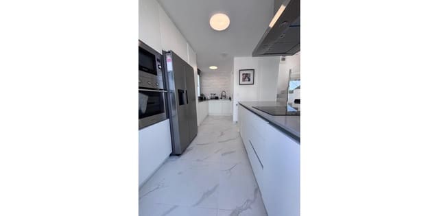 5 makuuhuone Huvila myytävänä paikassa Villamartin, Orihuela - 595 000 € (Ref: 9687356)