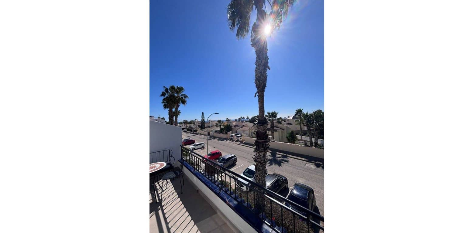 2 bedroom Apartment for sale in Villamartin - € 205,000 (Ref: 9687357)