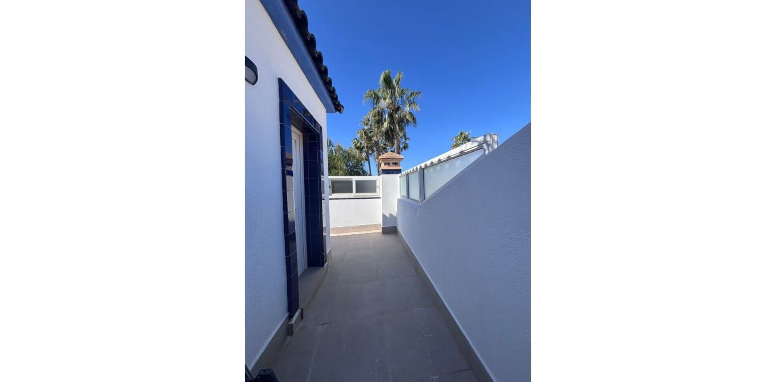 2 bedroom Apartment for sale in Villamartin - € 205,000 (Ref: 9687357)