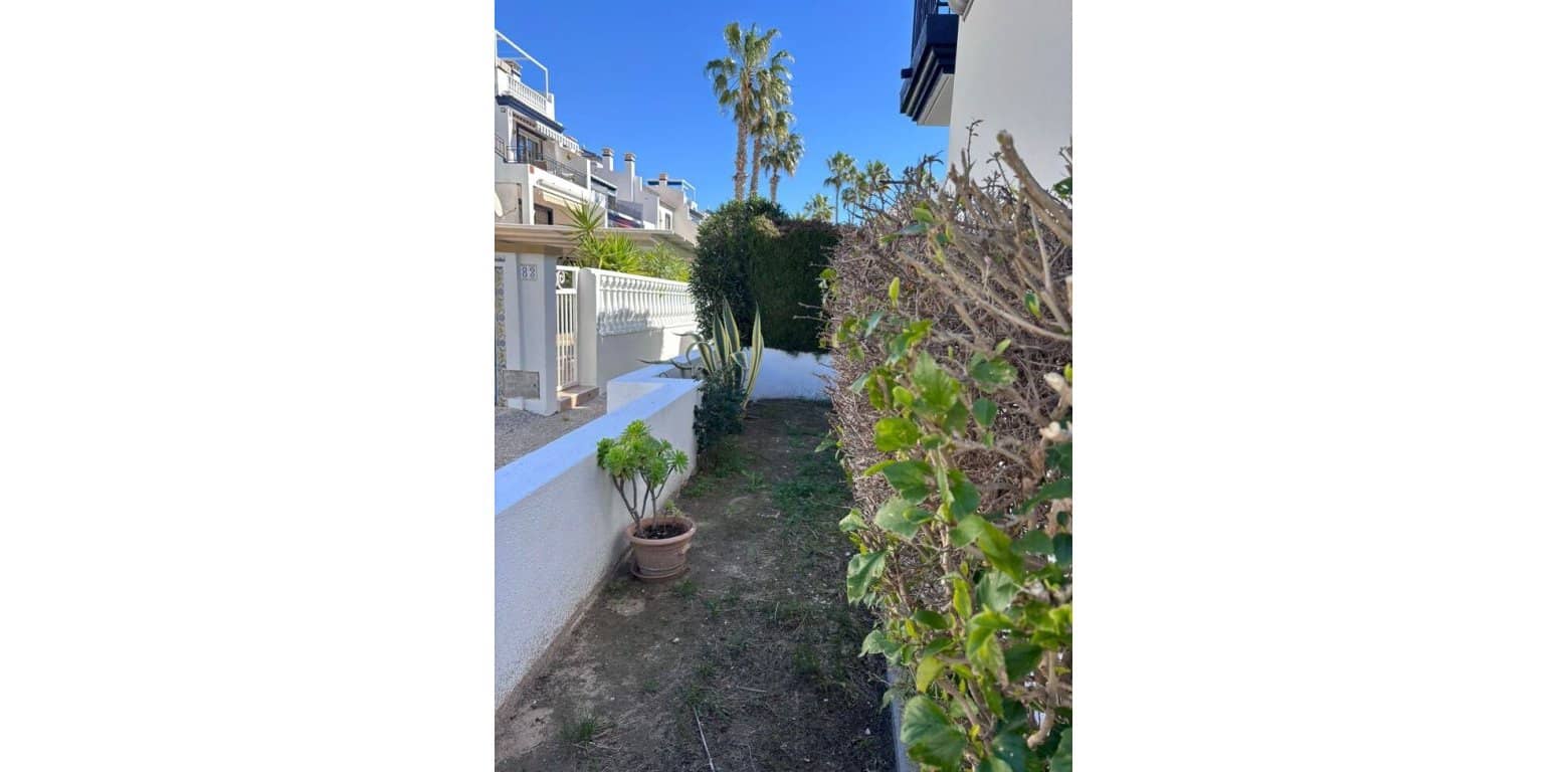 2 bedroom Apartment for sale in Villamartin - € 205,000 (Ref: 9687357)