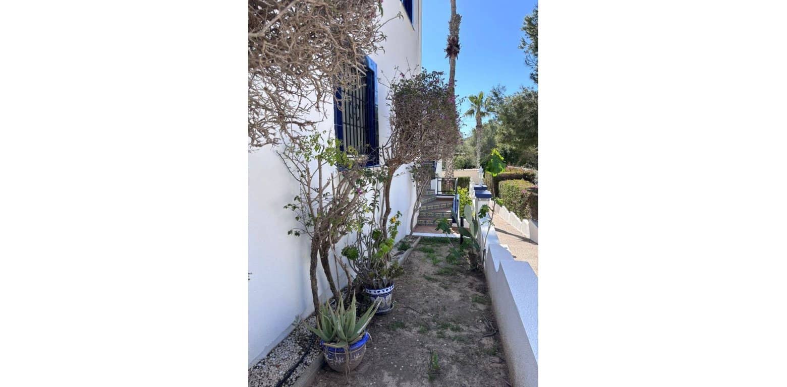 2 bedroom Apartment for sale in Villamartin - € 205,000 (Ref: 9687357)