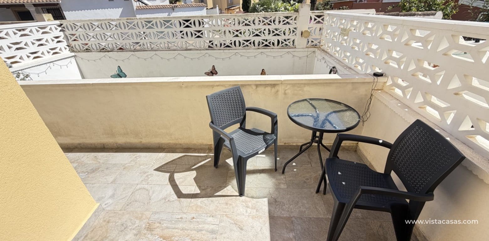 2 bedroom Apartment for sale in Villamartin - € 159,995 (Ref: 9687359)