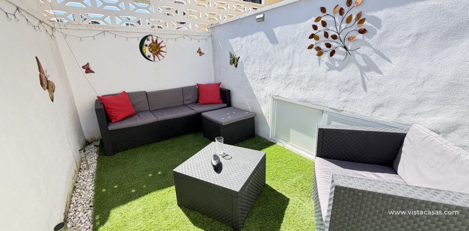 2 bedroom Apartment for sale in Villamartin - € 159,995 (Ref: 9687359)