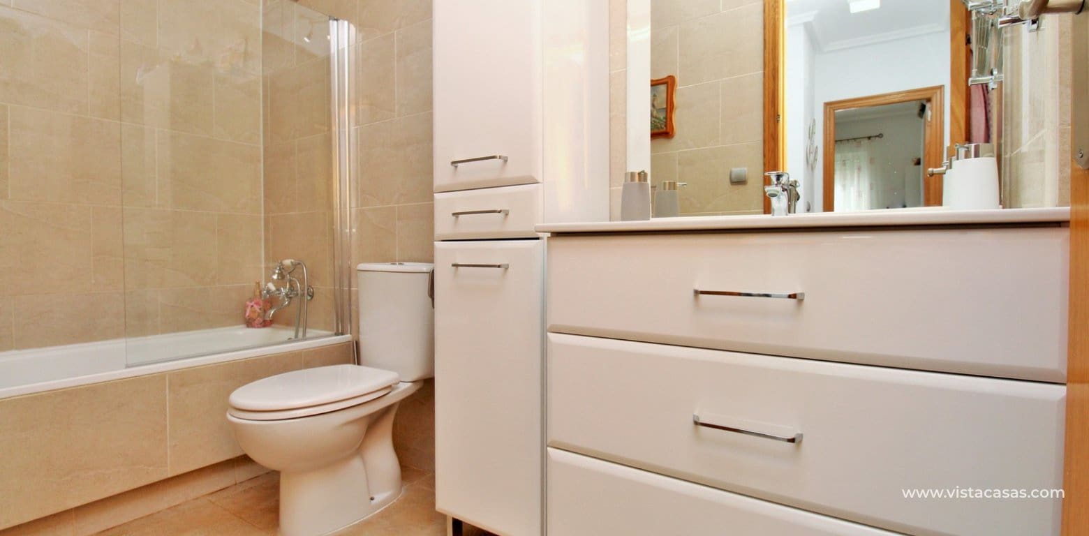 3 chambre Maison de Ville à vendre à Villamartin avec piscine - 214 900 € (Ref: 9688479)