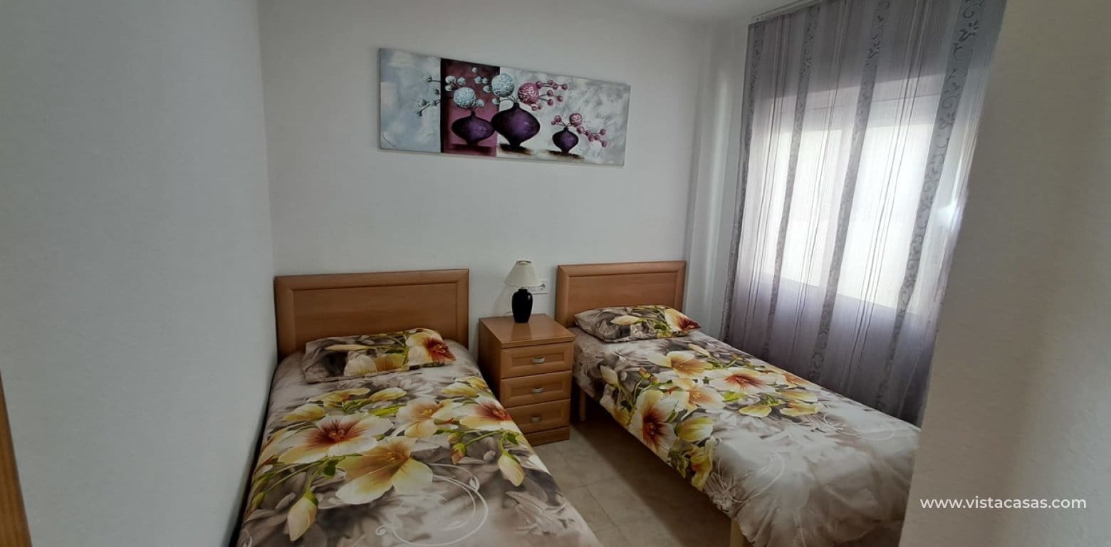 Apartamento de 2 habitaciones en La Zenia en venta - 165.000 € (Ref: 9691433)