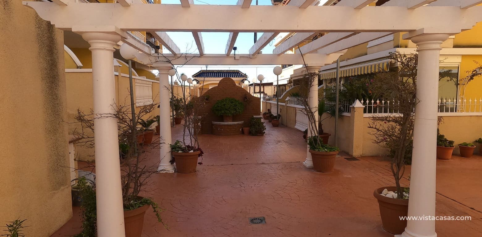 2 soveværelse Lejlighed til salg i Algorfa - € 145.000 (Ref: 9691436)