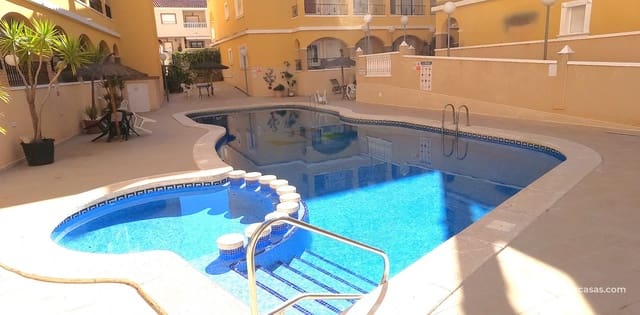 2 bedroom Apartment for sale in Algorfa with pool garage - € 135,000 (Ref: 9691436)