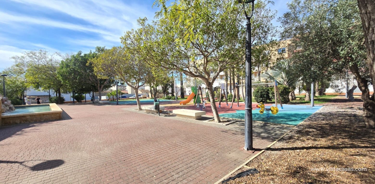 3 soveværelse Lejlighed til salg i Los Montesinos - € 145.000 (Ref: 9691437)