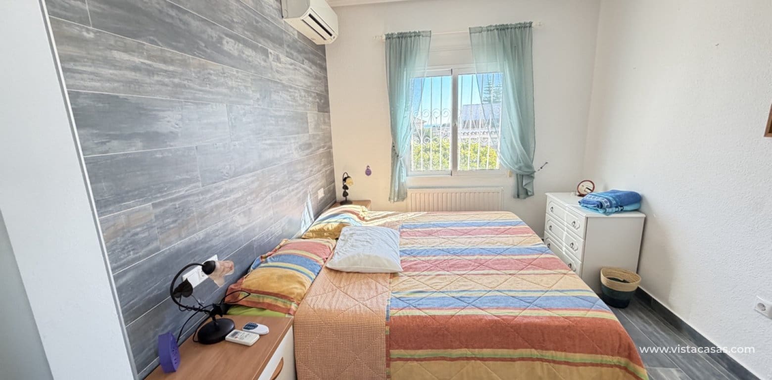 3 sypialnia Willa na sprzedaż w Villamartin - 399 000 € (Ref: 9691438)