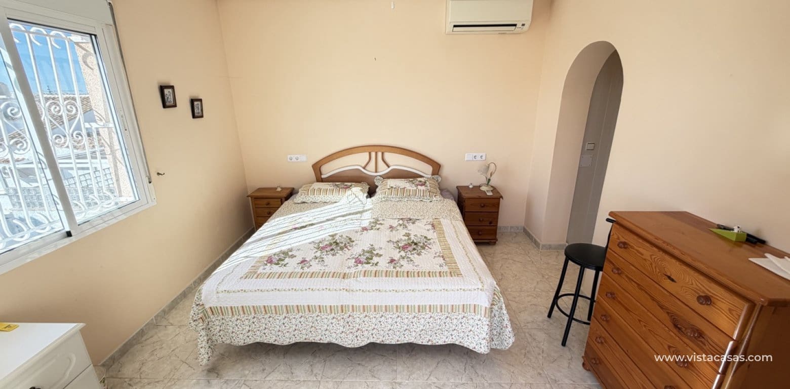 3 sypialnia Willa na sprzedaż w Villamartin - 399 000 € (Ref: 9691438)