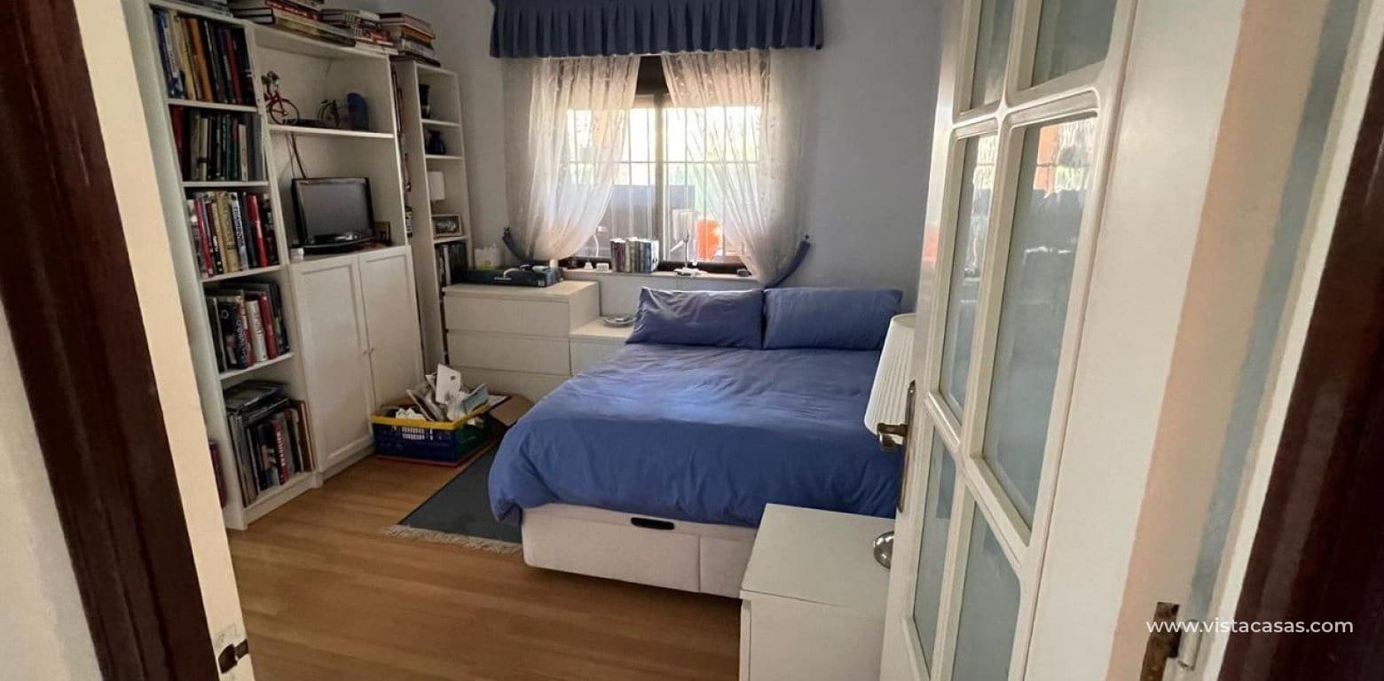 3 bedroom Villa for sale in Cabo Roig - € 790,000 (Ref: 9691440)