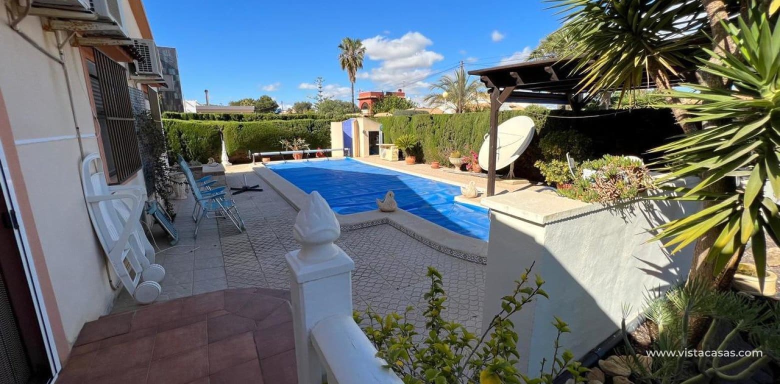 3 bedroom Villa for sale in Cabo Roig - € 790,000 (Ref: 9691440)