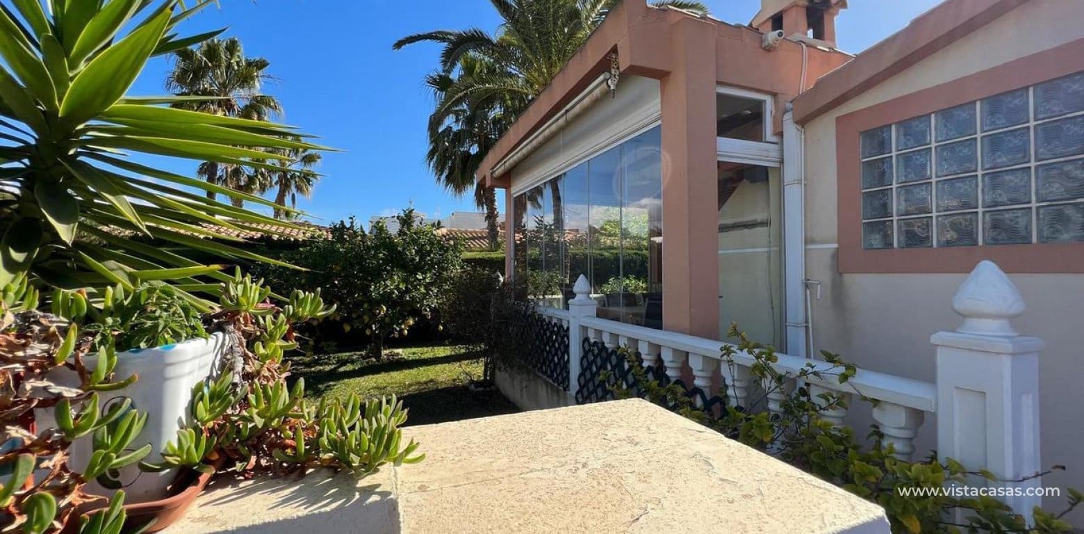 3 bedroom Villa for sale in Cabo Roig - € 790,000 (Ref: 9691440)