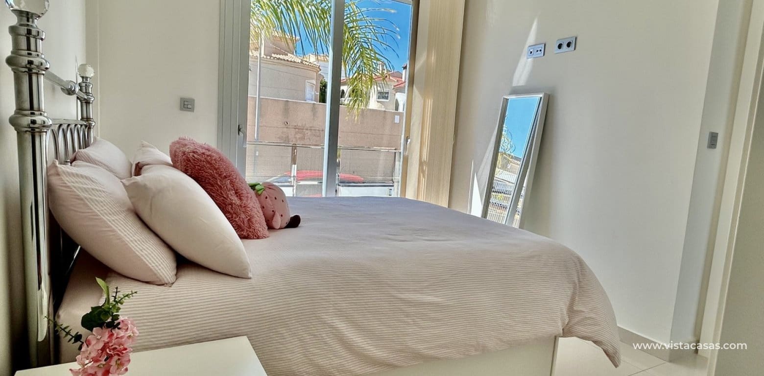 3 quarto Moradia para venda em Villamartin - 550 000 € (Ref: 9691441)