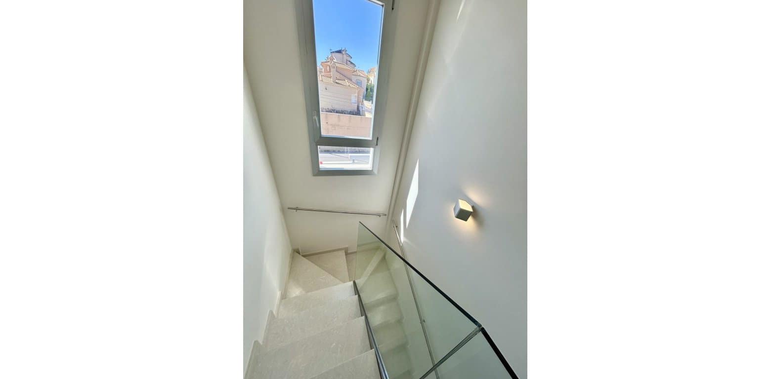 3 quarto Moradia para venda em Villamartin - 550 000 € (Ref: 9691441)